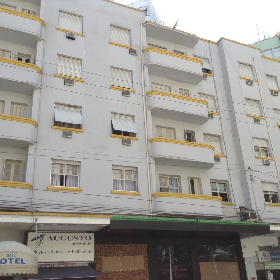 Ritz Hotel 산토스 외부 사진
