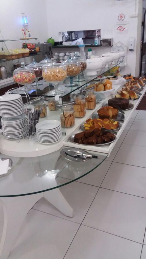 Ritz Hotel 산토스 외부 사진