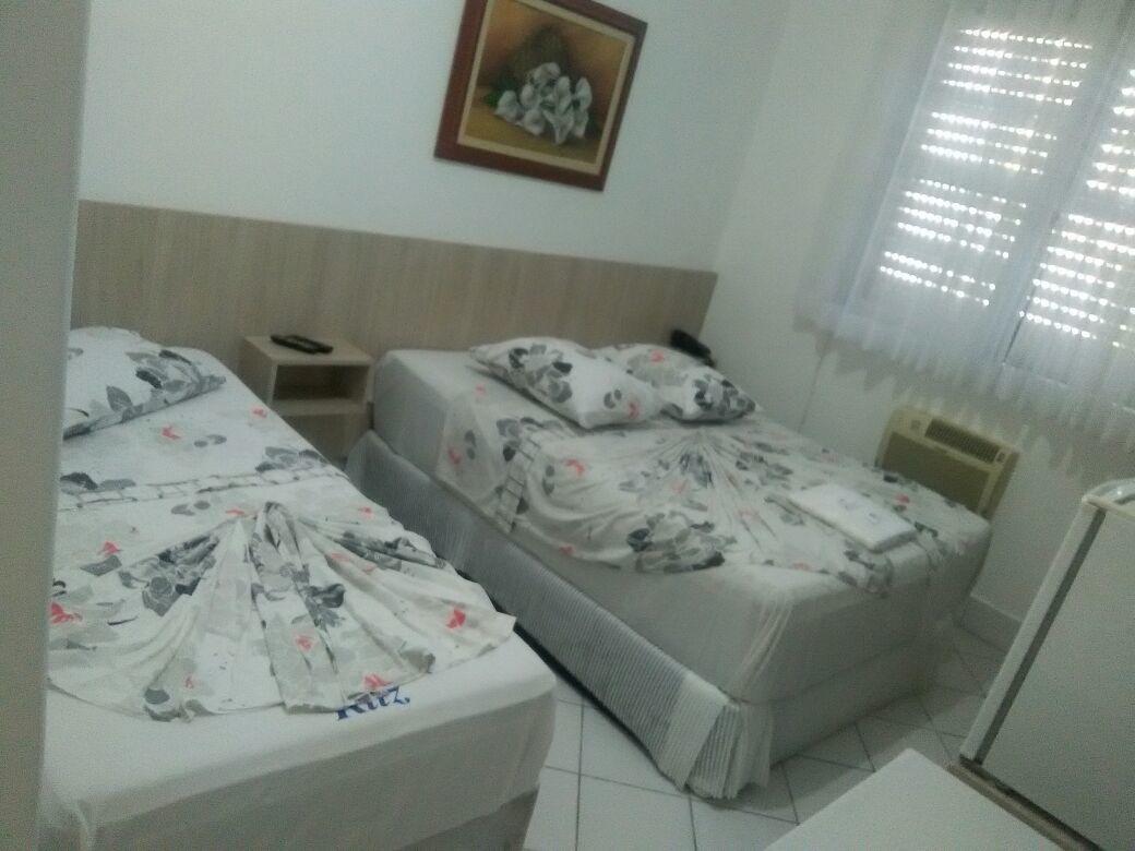 Ritz Hotel 산토스 외부 사진